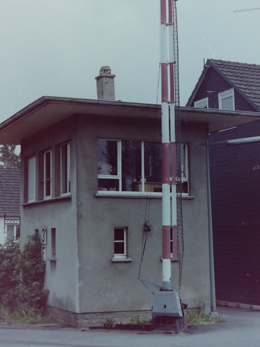 1 Bild 1